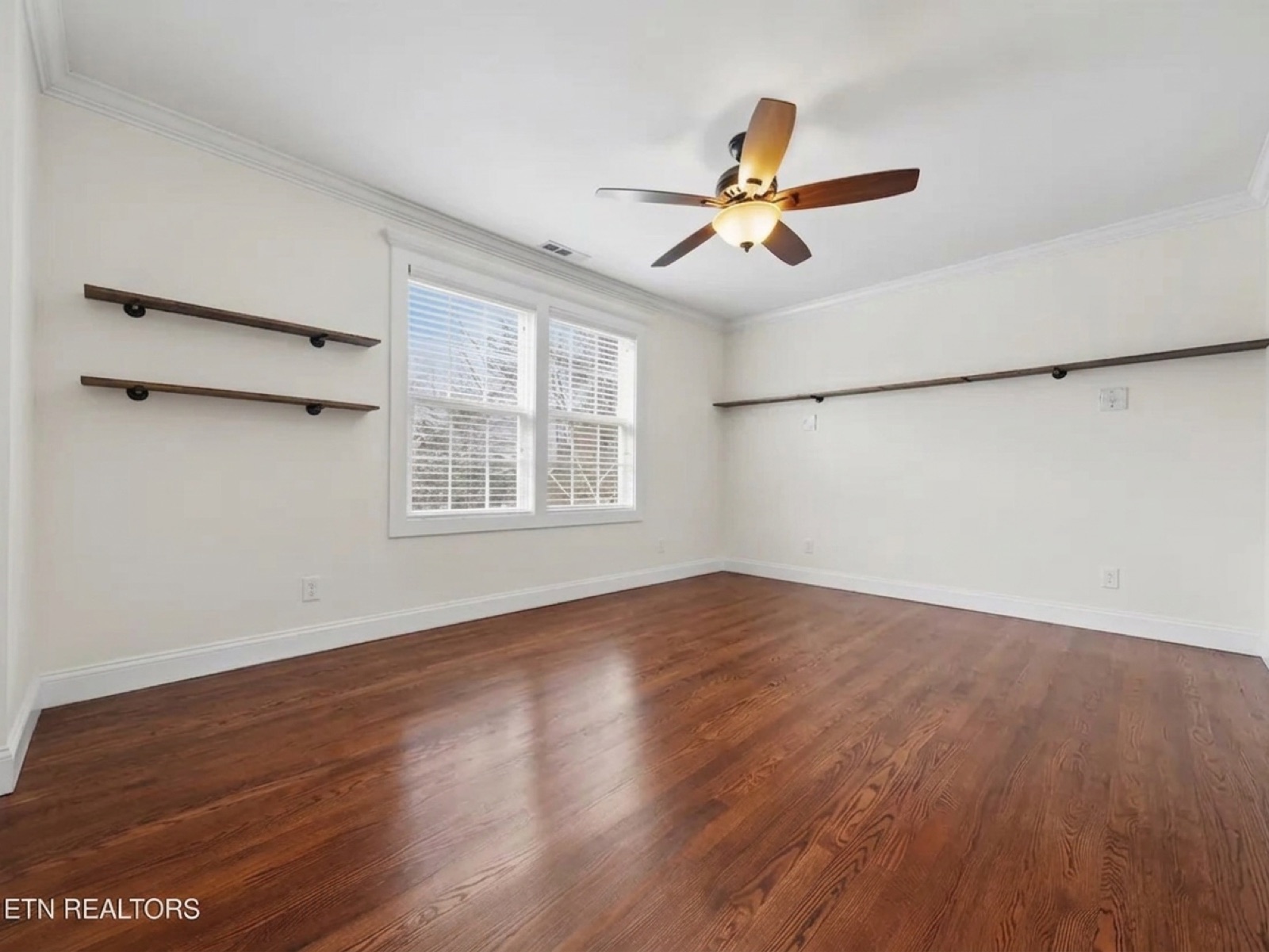 Teen bedroom — after unstaging